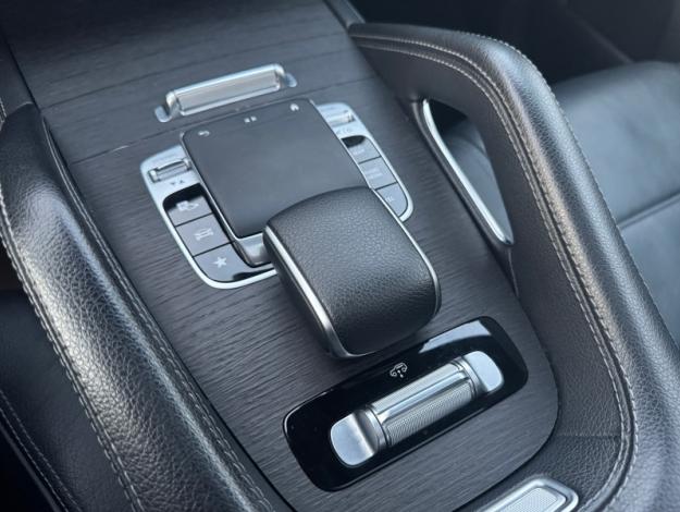 MERCEDES-BENZ GLE 300 d 4MATIC - AMG Line   