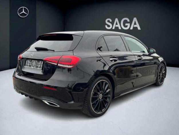 MERCEDES-BENZ A 180  d AMG Line - Toit ouvrant   
