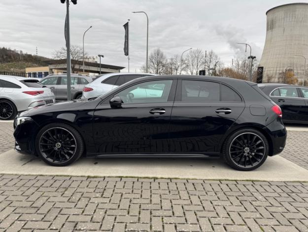 MERCEDES-BENZ A 180  d AMG Line - Toit ouvrant   