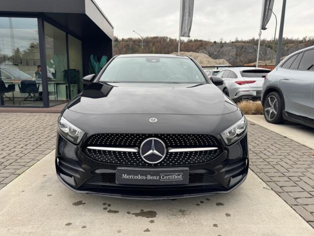 MERCEDES-BENZ A 180  d AMG Line - Toit ouvrant   