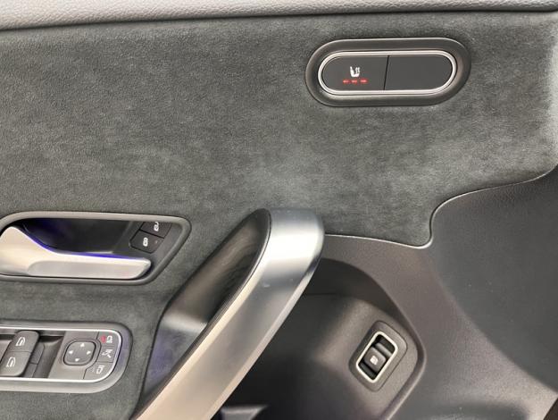 MERCEDES-BENZ Classe A 250 e AMG Line  