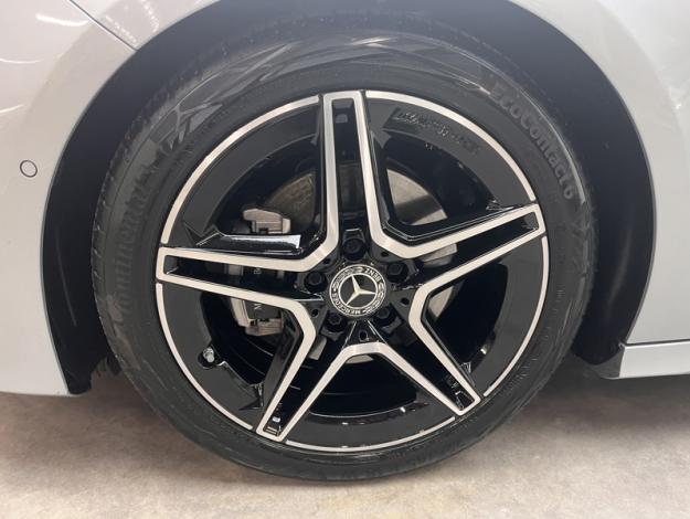 MERCEDES-BENZ Classe A 200 d AMG Line  