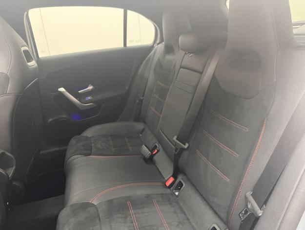 MERCEDES-BENZ Classe A 200 d AMG Line  