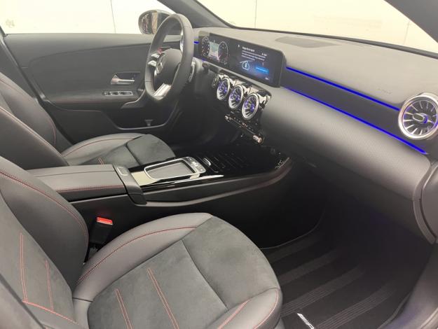 MERCEDES-BENZ Classe A 200 d AMG Line  
