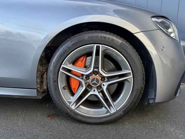 MERCEDES-BENZ Classe E Berline Classe E 220 d AMG Line Berline  