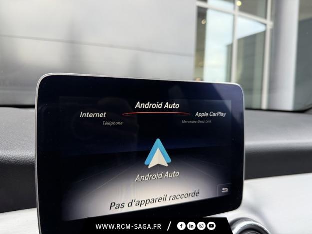 MERCEDES-BENZ CLA Shooting Brake 180 Fascination 7G-DCT  