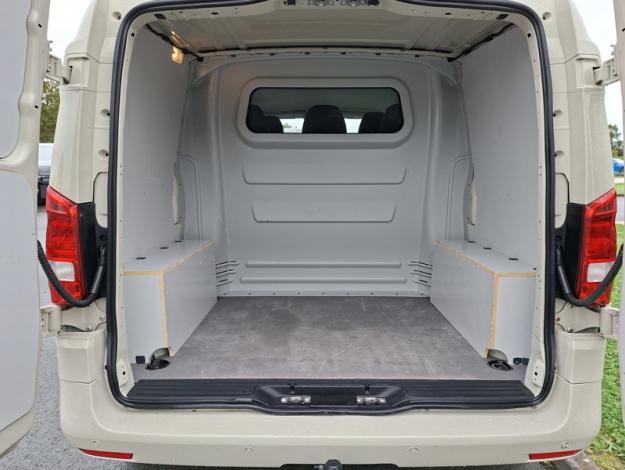 MERCEDES-BENZ Vito 114 CDI Mixto Compact Pro 