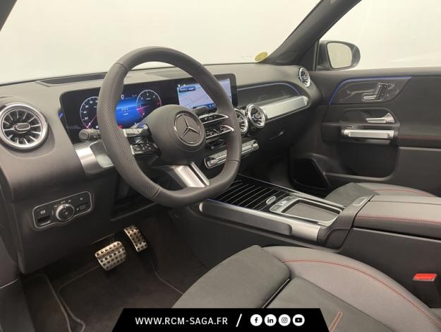 MERCEDES-BENZ GLB 200 d AMG Line  