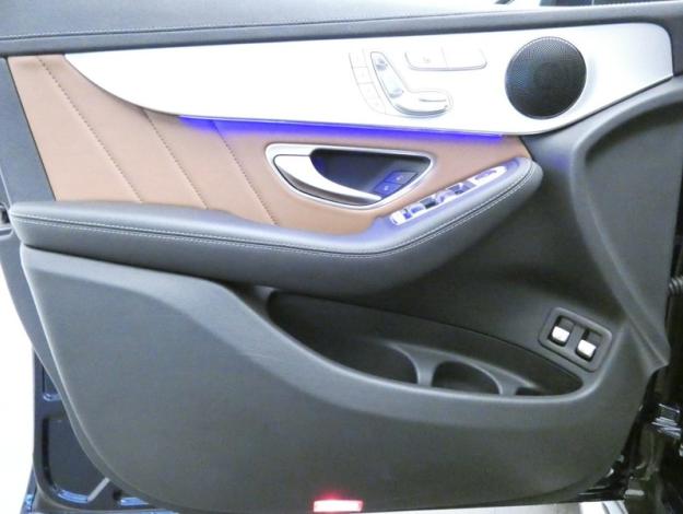 MERCEDES-BENZ GLC Coupé GLC 300e 4MATIC Coupé AMG Line  