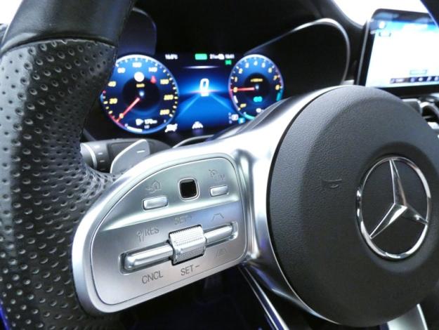 MERCEDES-BENZ GLC Coupé GLC 300e 4MATIC Coupé AMG Line  