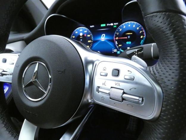 MERCEDES-BENZ GLC Coupé GLC 300e 4MATIC Coupé AMG Line  