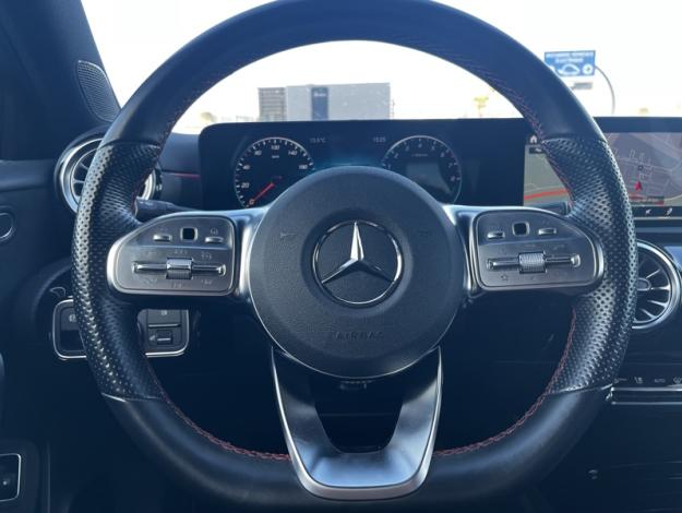 MERCEDES-BENZ Classe A 250 e AMG Line  