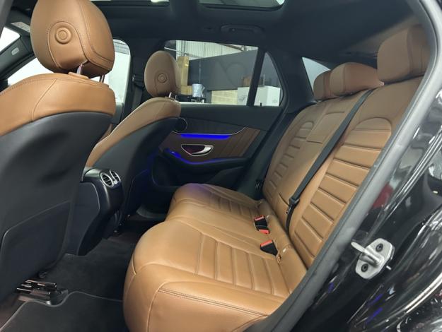 MERCEDES-BENZ GLC 200 d AMG Pack Night Pano Attelage  