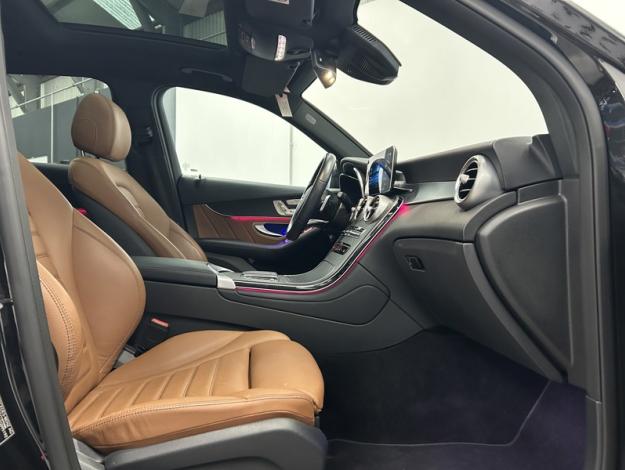MERCEDES-BENZ GLC 200 d AMG Pack Night Pano Attelage  