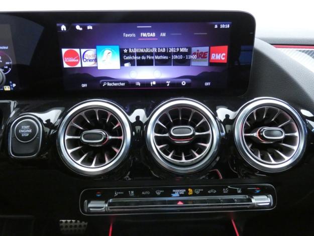 MERCEDES-BENZ GLA 250 e Hybrid EQ AMG Line  