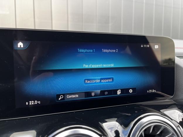 MERCEDES-BENZ EQA 250 AMG Line  