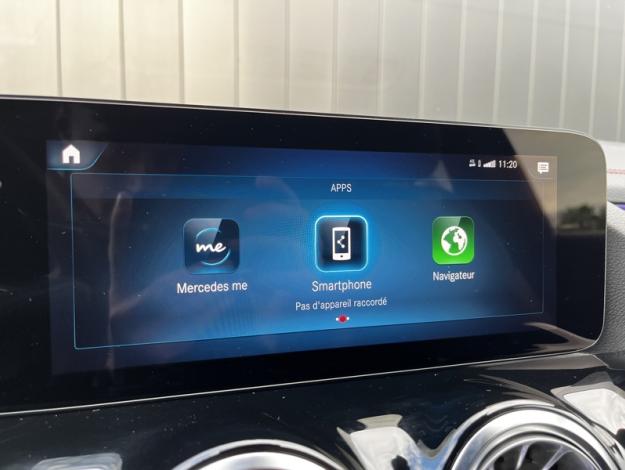 MERCEDES-BENZ EQA 250 AMG Line  