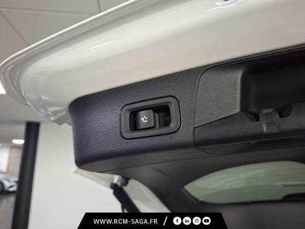 MERCEDES-BENZ GLB 200 d AMG Line  GLB 200 d AMG Line