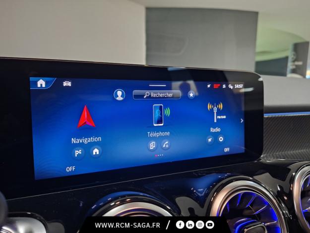 MERCEDES-BENZ GLB 200 d AMG Line  GLB 200 d AMG Line