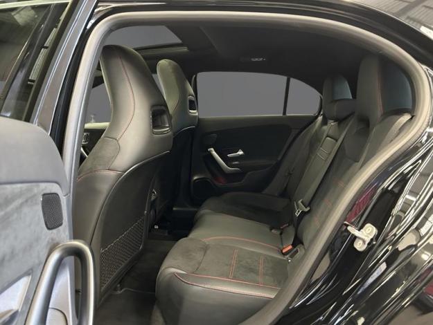 MERCEDES-BENZ A 250 e Pack AMG Toit Pano Premium PLUS  