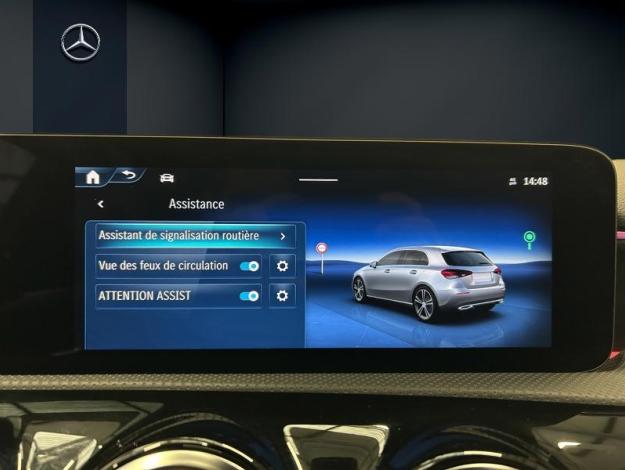 MERCEDES-BENZ A 250 e Pack AMG Toit Pano Premium PLUS  