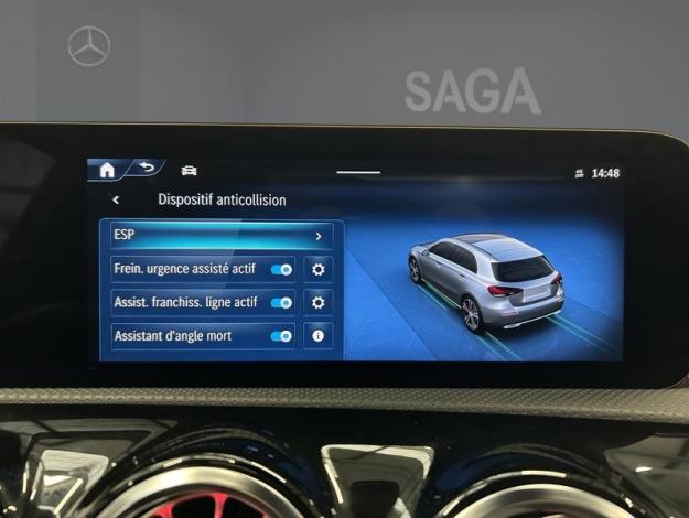 MERCEDES-BENZ A 250 e Pack AMG Toit Pano Premium PLUS  