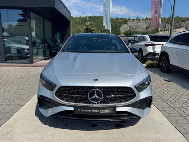 MERCEDES-BENZ A 250 e Berline AMG Line  