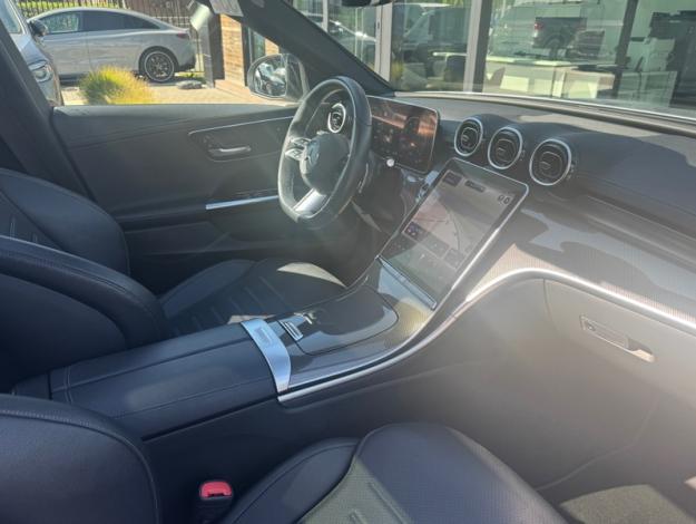 MERCEDES-BENZ C 180 AMG Line  