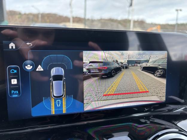 MERCEDES-BENZ GLA 180 Cyber Edition Saga Huy  