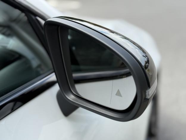 MERCEDES-BENZ CLA 200 SB AMG Facelift Toit Pano  