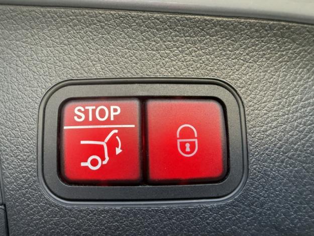 MERCEDES-BENZ GLA 200 d AMG Line  