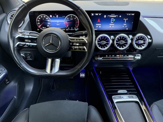 MERCEDES-BENZ GLA 200 d AMG Line  