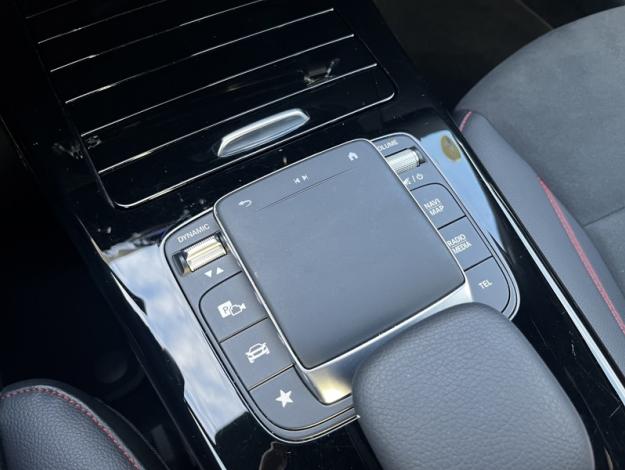 MERCEDES-BENZ Classe A 200 d AMG Line AMG Line 