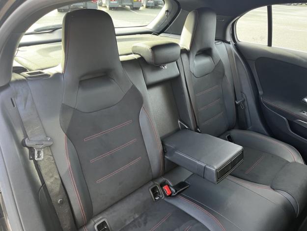 MERCEDES-BENZ Classe A 200 d AMG Line AMG Line 