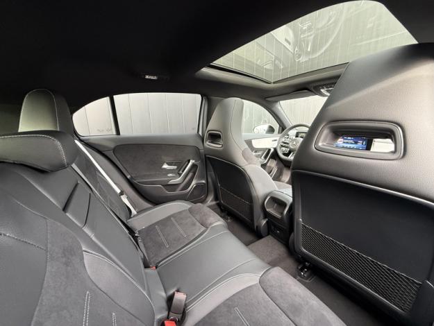 MERCEDES-BENZ Classe A 180 AMG Exclusive Design  Classe A 180 d AMG Exclusive Design