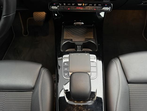 MERCEDES-BENZ Classe A 180 d Progressive Line  