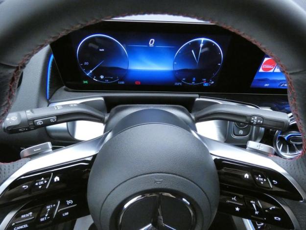 MERCEDES-BENZ GLB 200 d AMG Line  GLB 200 d AMG Line