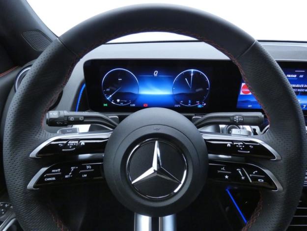 MERCEDES-BENZ GLB 200 d AMG Line  GLB 200 d AMG Line