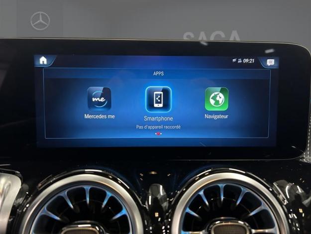 MERCEDES-BENZ EQB 300 4MATIC AMG 7 places Pano  