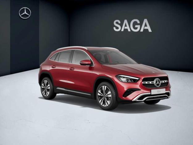 MERCEDES-BENZ GLA 180 GLA 180 Cyber Edition  Cyber Edition