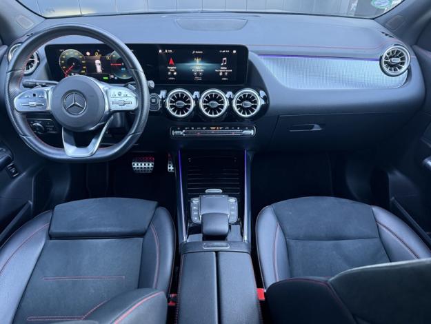 MERCEDES-BENZ EQA 250 AMG Line  