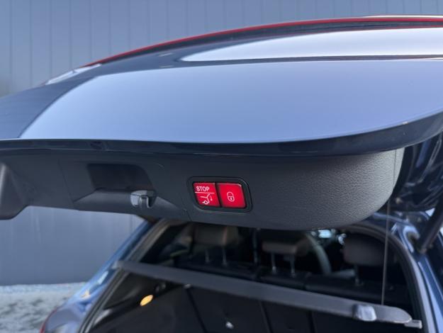 MERCEDES-BENZ EQA 250 AMG Line  