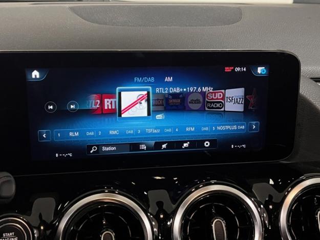 MERCEDES-BENZ GLA 200 AMG Line  GLA 200 AMG Line