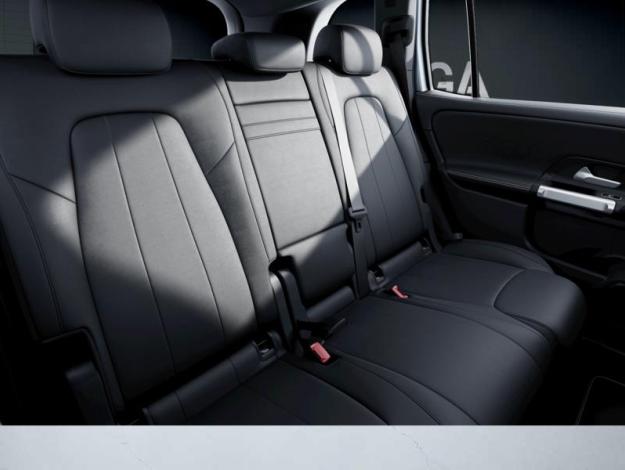 MERCEDES-BENZ GLB 180 GLB 180 Cyber Edition  Cyber Edition