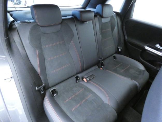 MERCEDES-BENZ Classe B 180 d AMG Line Edition  