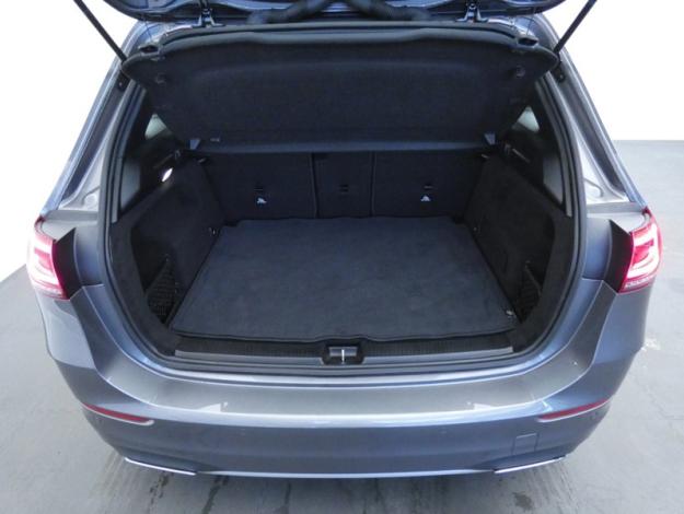 MERCEDES-BENZ Classe B 180 d AMG Line Edition  