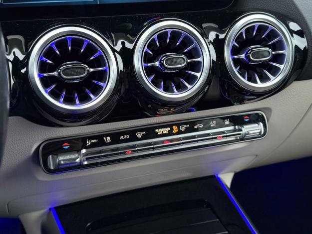 MERCEDES-BENZ GLA 250 e Progressive Line  