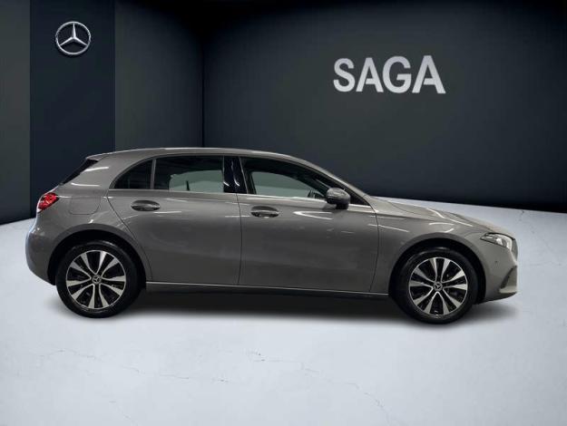 MERCEDES-BENZ A 250 e Business Line LED  