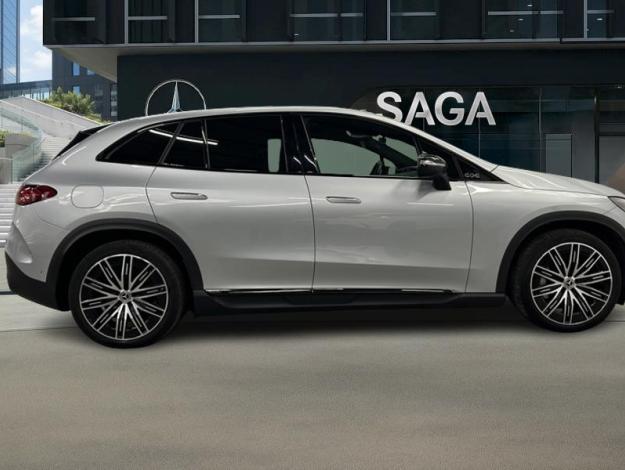 MERCEDES-BENZ EQE SUV 300 AMG Pack Night Pano  