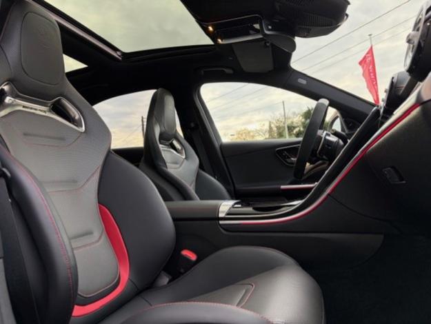 MERCEDES-BENZ C-Klasse Mercedes-AMG C 63 S E Performance Limousine